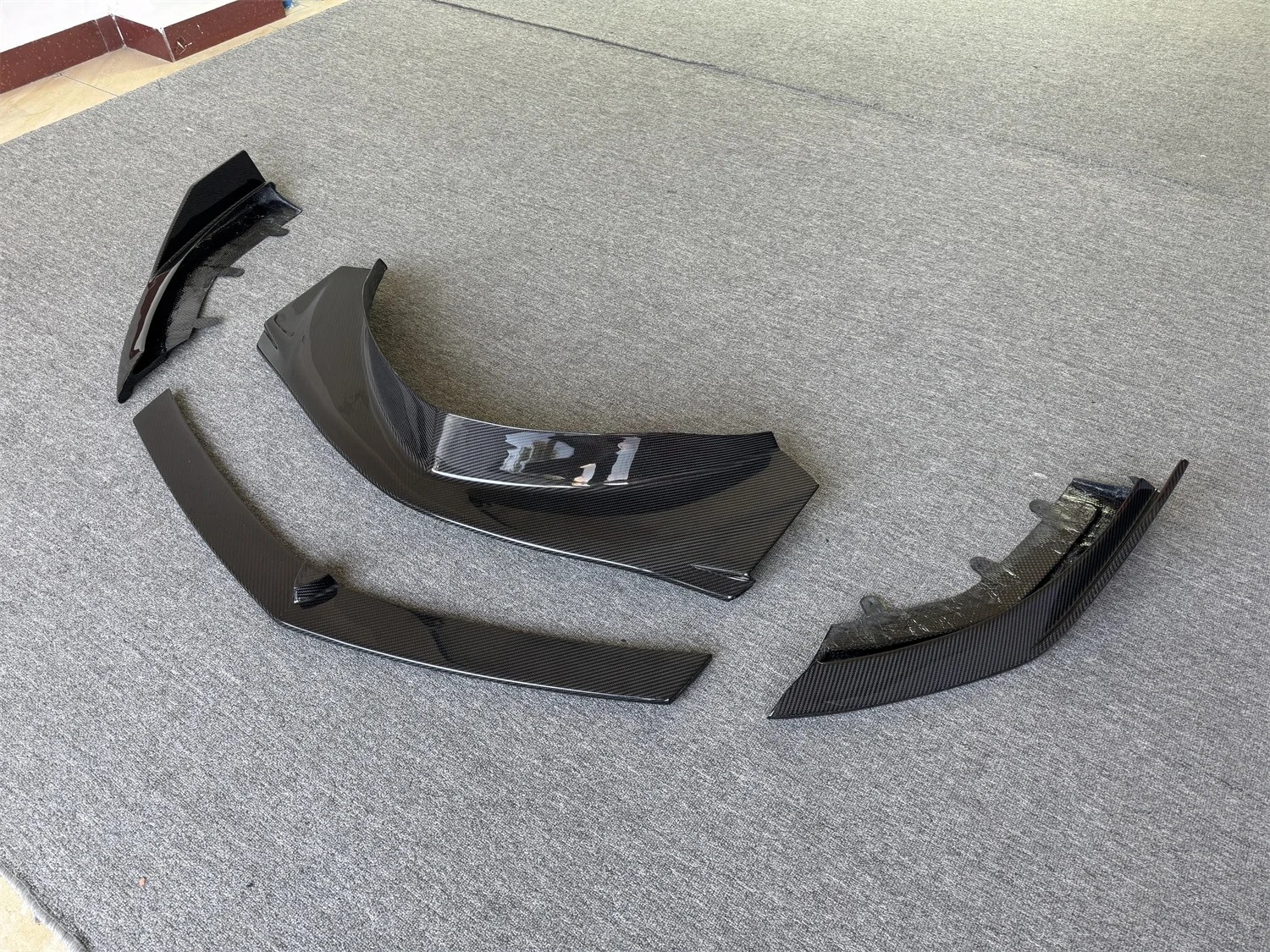 Upgrade Pro Style Dry Carbon Fiber Front Lip Front Bumper Lip Front Bumper Center Cover for McLaren GT Bodykit